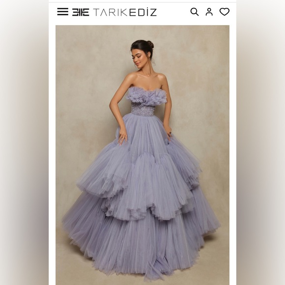 Tarik Ediz
Size 4-6
Worn once, like new
Bought for 3,300
Lavendar ballgown - Picture 2 of 4